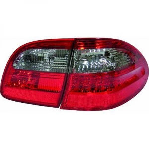 Mercedes Designrcklamp. Set  W211, 1615896