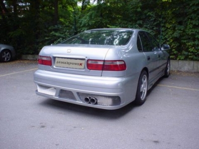 Rear bumper mit Diffusor V1 Honda Accord 93-98