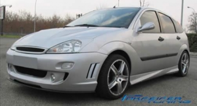 Ford Focus, Front bumper with lamps and indicators
