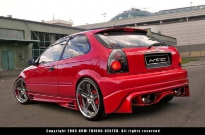 Honda Civic 96-00 Heckstostange PR-DESIGN