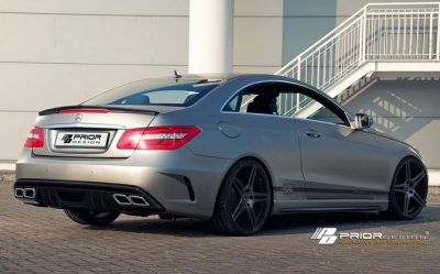 Mercedes E-Klass Coupe (C207) Black Edition Side Skirts