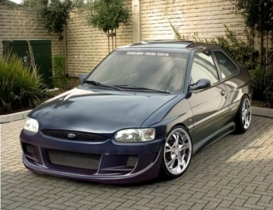 Ford Escort MK 7 (ab 95) Frontstostange GTX Design