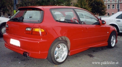Side skirts left + right, screw optic