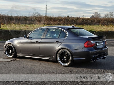 Sidekirt B4, BMW E90