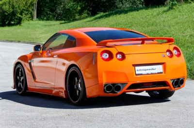 Sideskirt right, Nissan GT-R